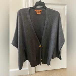 TORY BURCH GRAY SWEATER
Size XS